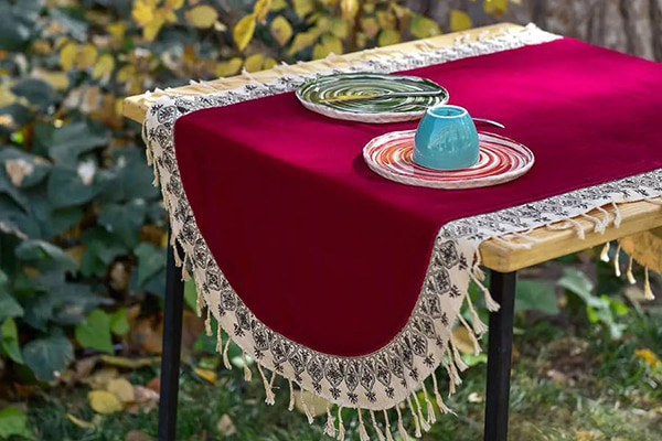 رومیزی مخمل